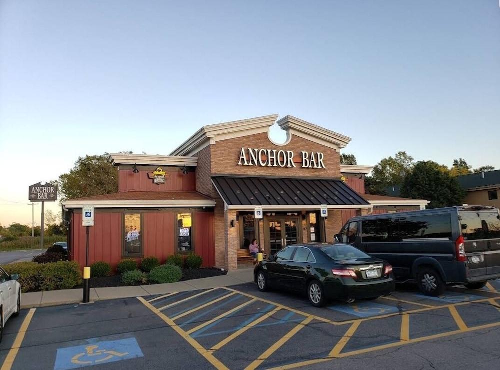 La Quinta Inn By Wyndham Buffalo Airport Williamsville Bagian luar foto