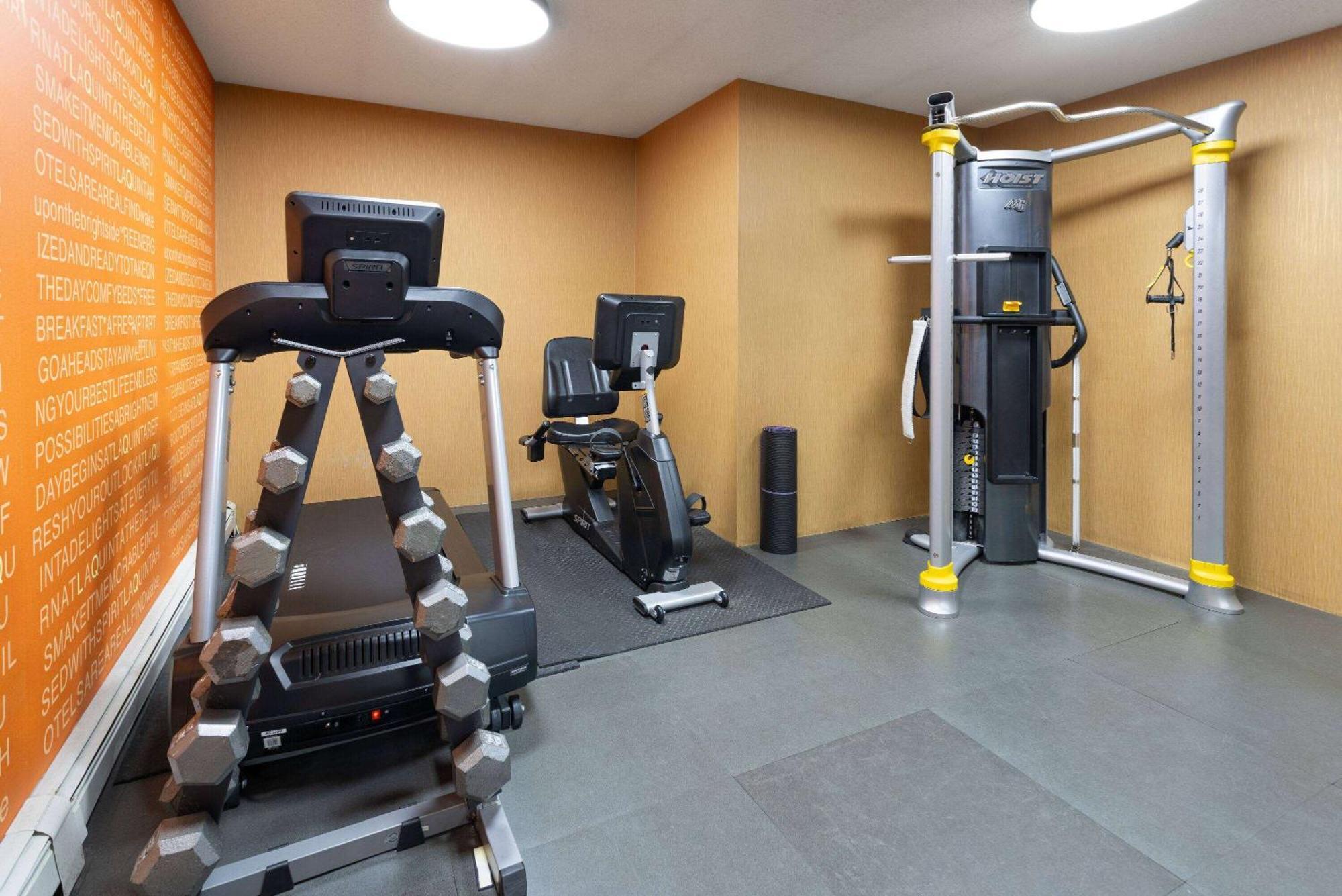 La Quinta Inn By Wyndham Buffalo Airport Williamsville Bagian luar foto
